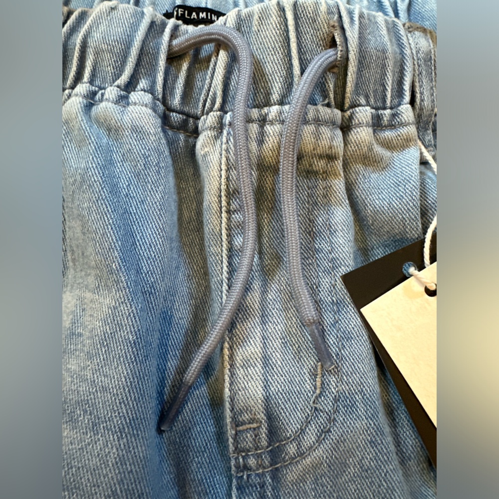 Flamingo Women's Light Blue Cropped Jeans, oversized, boho-esque. - Picture 9 of 9